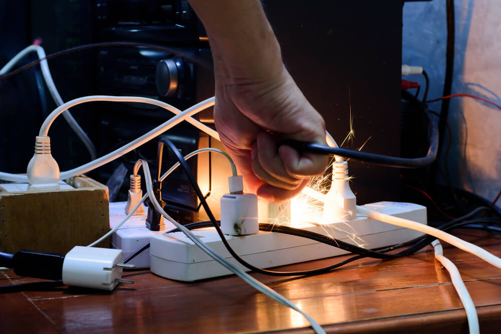 Averías eléctricas 24h en Sagunto