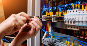 Averías eléctricas 24h en Paterna